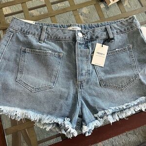 Forever 21 Women's Blue Denim Front Pocket Jean Shorts